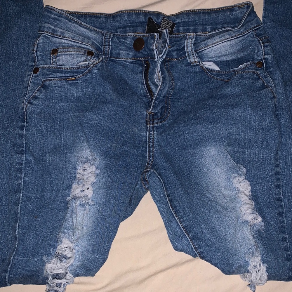 BOB ripped skinny jeans